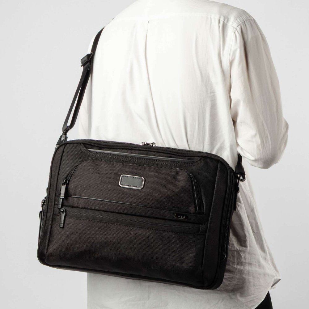 トゥミ TUMI ALPHA アルファ MEDIUM 15 BRIEFCASE ミディアム 15インチ ブリーフケース 02203728D4 158969 ビジネスバッグ ショルダーバッグ メンズ バッグ