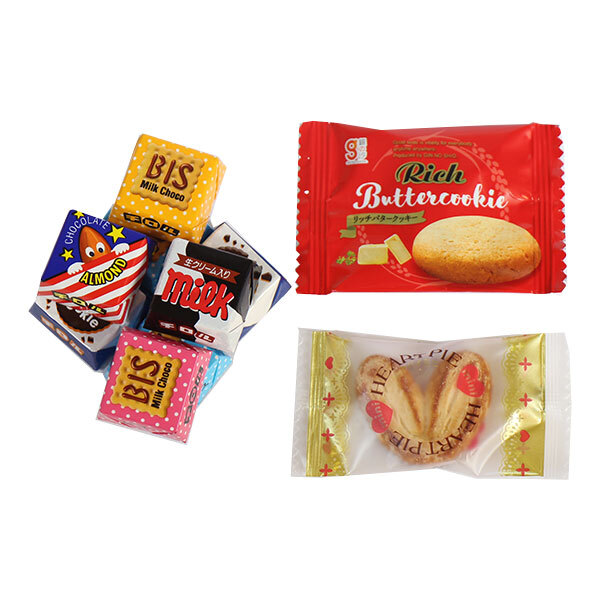 (全国送料無料)お菓子 詰め合わせ チロルチョコも入った一口お菓子の詰め合わせセット（計66コ） メール便 (omtmb9743z)【送料無料 詰め合わせ おやつ 小袋 個包装 お試し】