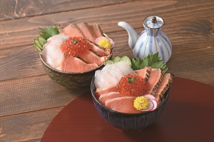 送料無料 北海道産地直送 ユートピア知床 知床丼セットMG  ※ご注文後約7～10日前後での発送となります。沖縄・離島へは別途配送料が発生いたします お取り寄せグルメ スイーツ
