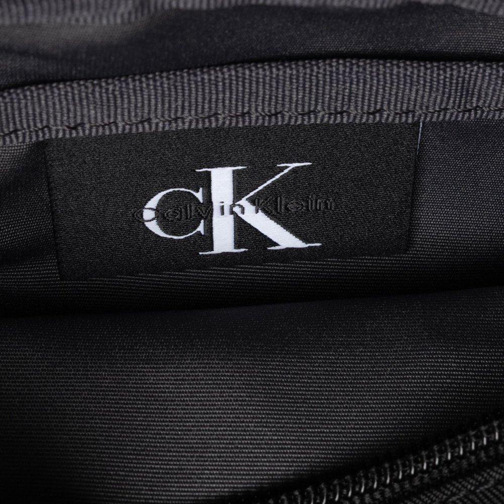 カルバンクライン Calvin Klein BOLD CAMERA BAG ロゴ ナイロン カメラバッグ LV04D3117G ショルダーバッグ メンズ バッグ