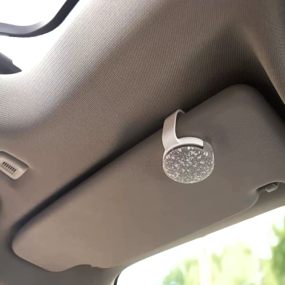 Polar Eclips　車用芳香剤　カートリッジ　4個入　香り2種（サイレントギャラクシーウッディ ､シャイニングスターベリー ）多用途のクリップ式　サンバイザー ドアポケット　シートポケット　ヘッドレストなど　原産国: 韓国　#65555　車内空間をさわやかに