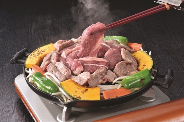 送料無料 北海道産地直送 肉の山本 生ラム400g  ※ご注文後約7～10日前後での発送となります。沖縄・離島へは別途配送料が発生いたします お取り寄せグルメ スイーツ