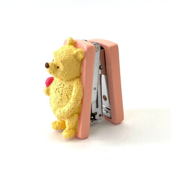 くまのプーさん くまのプーさん クラシック ステープラー プーさん ピグレット はちみつ デスク 文具 ピンク グッズ