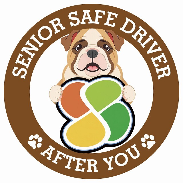 カーサイン 高齢者マーク SENIOR SAFE DRIVER ブルドッグ ステッカー シール 直径13cm 肉球 日本製 車