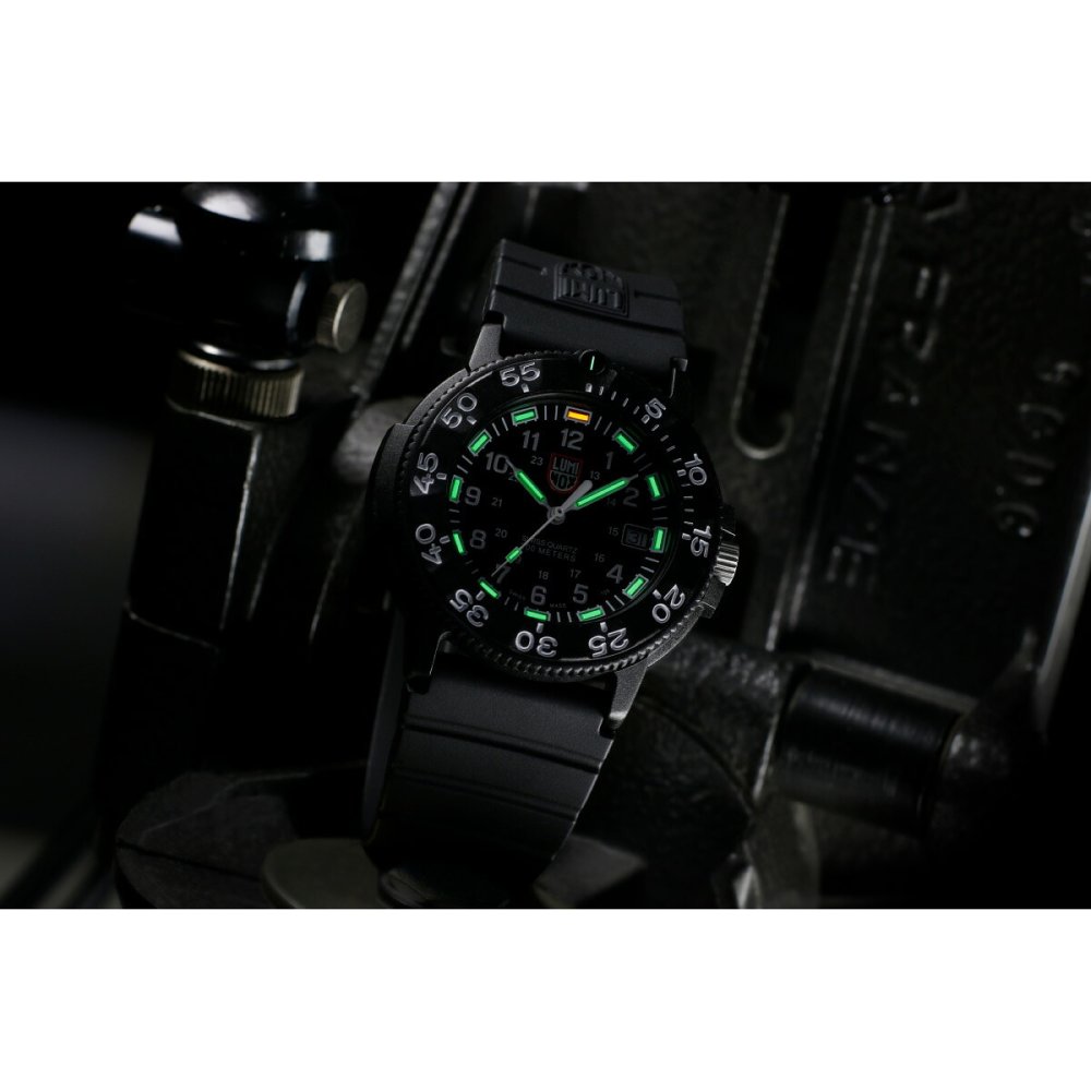 ルミノックス LUMINOX SEA SERIES ORIGINAL NAVY SEAL 3000 SERIES 腕時計 メンズ ダイビングウォッチ 3001MIL