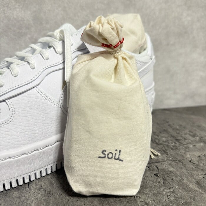 soil DRYING SACK 珪藻土 吸湿脱臭剤 自然素材 高い吸湿性 スニーカーや革靴におすすめ 湿気対策 日本製