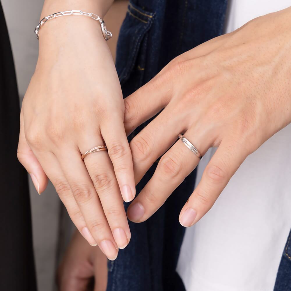 【刻印無料】ダイヤモンド ペアリング  Lovers&Ring K10 10金 ダイヤモンド シンプル 指輪 ペア リング 【LSR0656-PAIR】 お揃い レディース メンズ 誕生日プレゼント カップル お揃い 彼女 女性 彼氏 男性 普段使い ダイヤ おすすめ 誕生日 プレゼント 記念日 人気 ブランド バースデー ギフト 記念日 秋アクセ　秋ジュエリー ご褒美ジュエリー 彼女 ギフト 