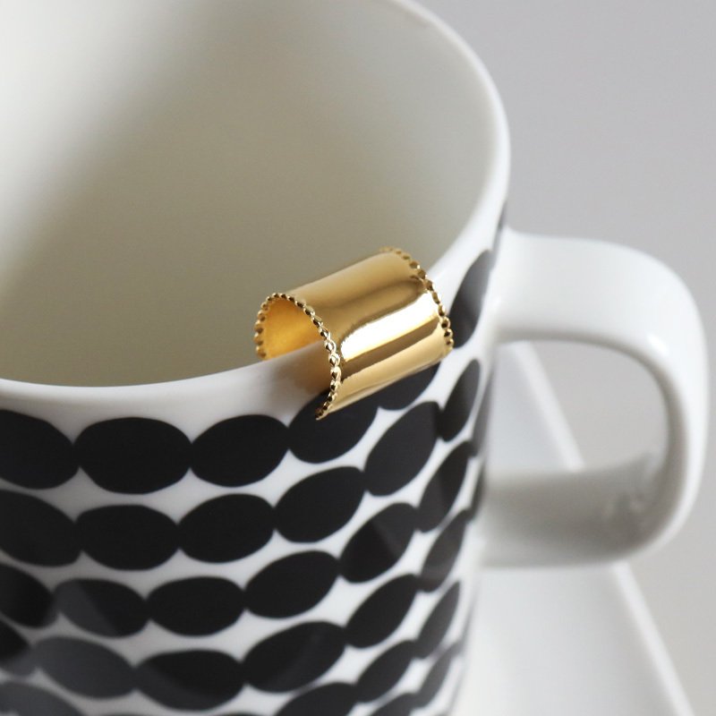 ステンレス ロングイヤーカフ 長め シンプルイヤーカフ ミル打ち かわいい メタル ワイド ゴールド 18KGP 片耳1点 プチプラ 耳の穴不要 痛くない レディース 女性 金属アレルギー対応フェイクピアス ノンホール イヤリング