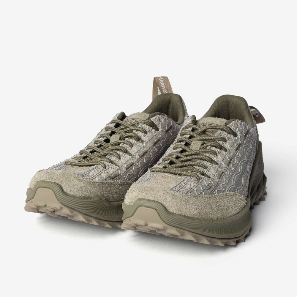 キーン KEEN JASPER ZIONIC 18 EAST ジャスパー ザイオニック×エイティーン イースト 1032363 1032364 スニーカー メンズ シューズ アウトドア コラボ