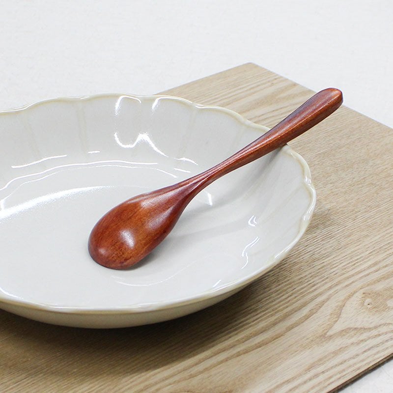 スプーン おしゃれ カトラリー 5本セット カトラリーセット 木 木製 カレースプーン 業務用 かわいい 大きめ 丼 18cm スープ お弁当用 漆 天然木製 食器 カレー カフェ風 シンプル 漆 ナチュラル カレー シチュー スープ