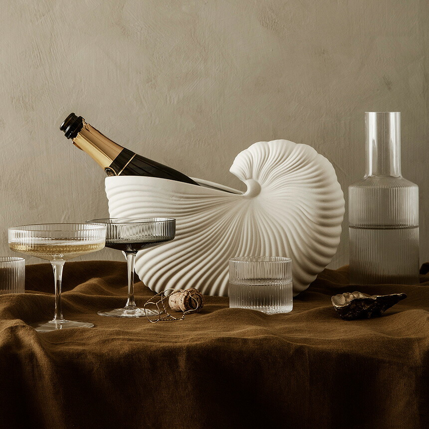 ferm LIVING ファームリビング シェルポット Shell Pot 北欧人気 オブジェ 置物 飾り インテリア 雑貨 デンマーク おすすめ プレゼント ギフト 北欧雑貨 オウムガイ 貝 デザイン 貝殻 インテリア雑貨