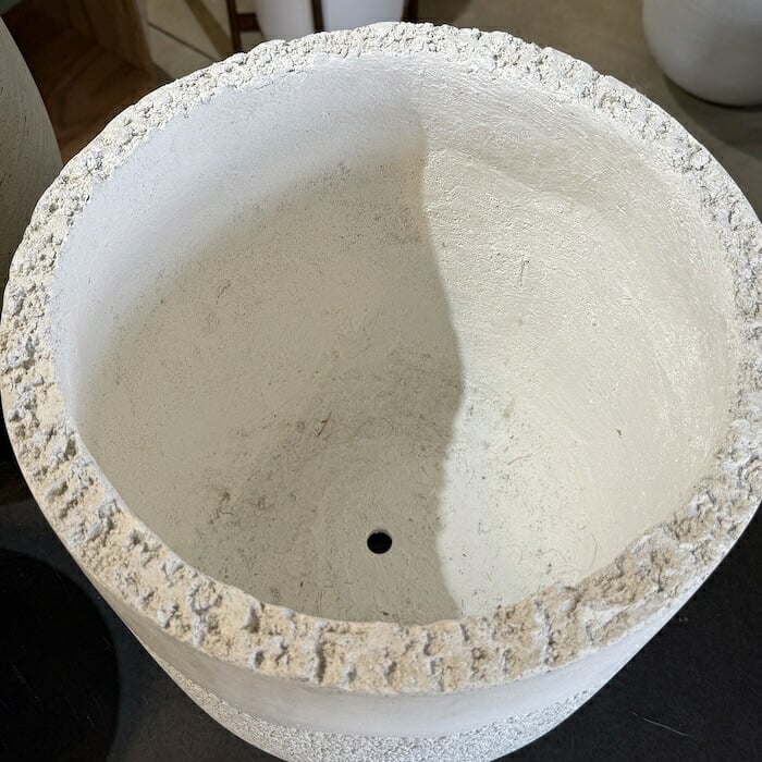 植木鉢 おしゃれ 大型 14号 11号 L M サイズ 鉢カバー KONTON コントン コーテス ストラータ 丸型 ラウンド ファイバーセメント セメント 屋外 室内 高級 北欧 モダン ナチュラル 観葉植物用 シンボルツリー サボテン 多肉植物 特大 玄関 プランター Wグラデ Sグラデ