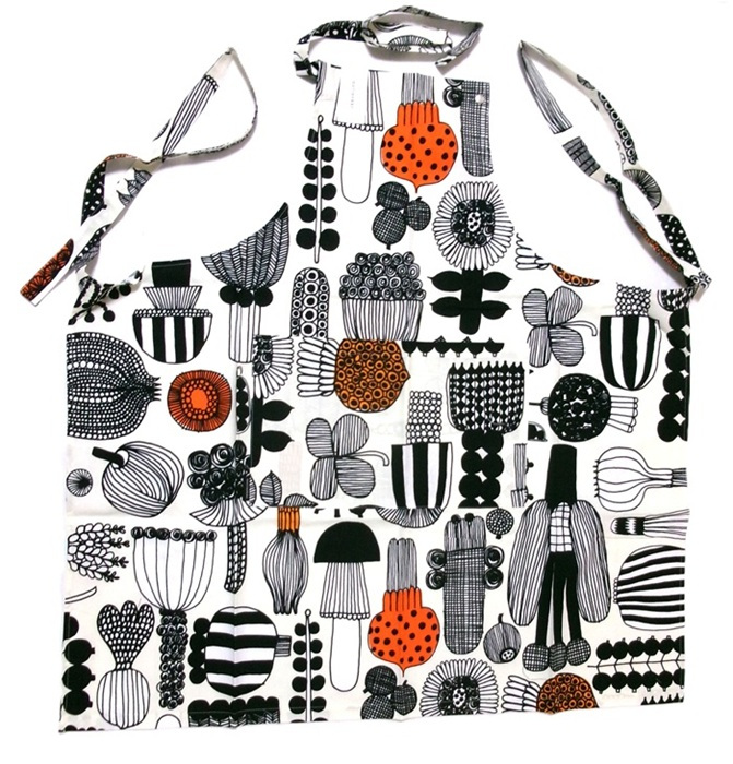 マリメッコmarimekko プータルフリンパルハート 74334－193 エプロン ホワイト／ブラック／オレンジ【キッチン　エプロン　プレゼント　贈り物　母の日　】【御結婚御祝・内祝・新築御祝・還暦御祝・御礼・寿・ギフト包装可能】
