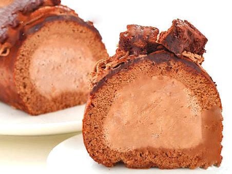 クリスマス濃厚チョコレートクリームデコレーションロールケーキ［クリスマスケーキ クリスマスデコレーション クリスマスロールケーキ チョコレートケーキ コンパクトサイズ］