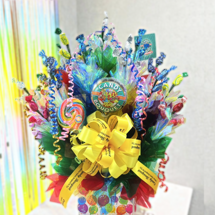 「周年祝い」「開店祝い」「誕生日」「推し活」「発表会」「表彰」「昇進祝い」「卒園・卒業」「入園・入学」「お菓子」「花束」「キャンディーブーケ」　季節を超えたお世話いらずのお菓子のブーケ♡　《お菓子の賞味期限は1ヶ月以上の物をご用意しております》『ボックスフルスマイル』