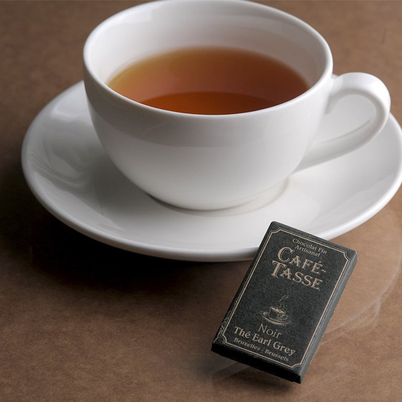 CAFE TASSE カフェタッセ ミニタブレットアソート24Ｐ NR-01551 ベルギーチョコレート詰め合わせ/バレンタインデー 2025/ギフト/個包装/人気 おしゃれ かわいい ブランドチョコ/プチギフト/お配り用/お菓子/スイーツ 誕生日プレゼント 贈答品/