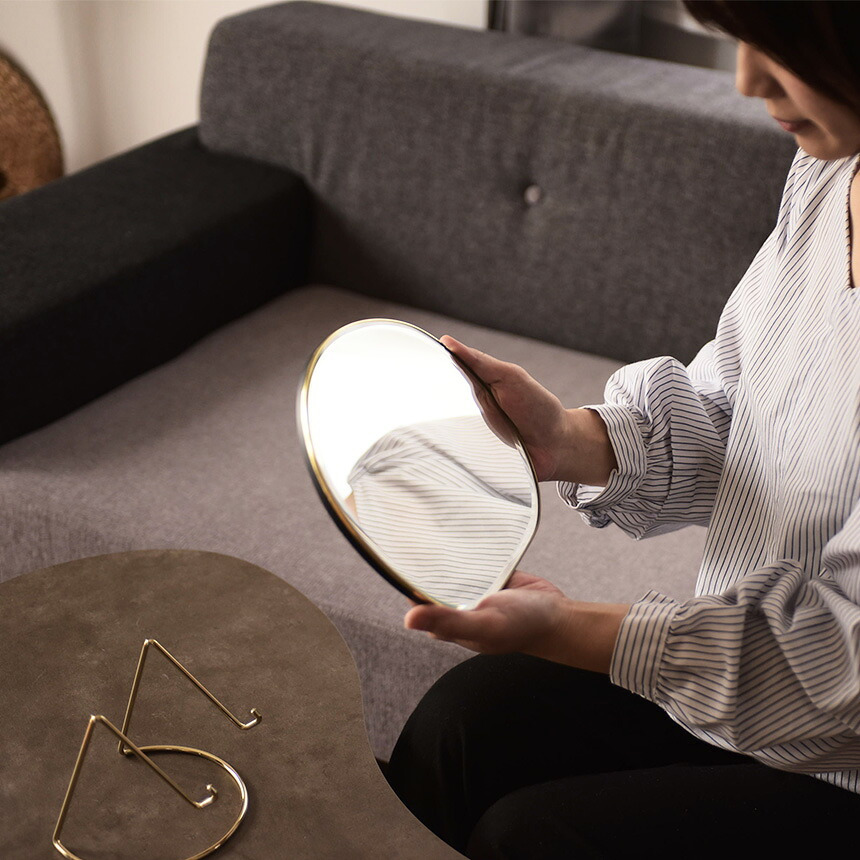 ferm LIVING ファームリビング Pond Table Mirror 卓上ミラー北欧 インテリア 雑貨 おしゃれ 家具 鏡 卓上 メイク 化粧 人気 おすすめ
