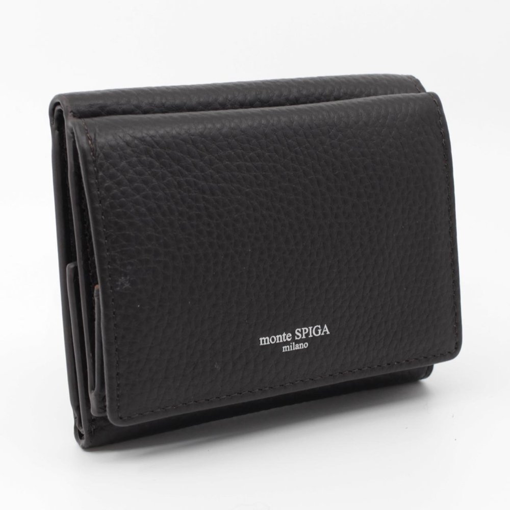 モンテスピガ　monte SPIGA　コンパクト財布　MOSMSP301BK　ブラック　黒　シュリンクレザー　牛革　三つ折り財布　トライフォード ウォレット