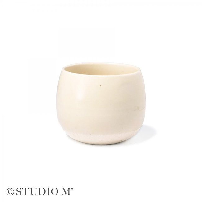 studio m’ スタジオエム なつめ 湯呑[湯呑み おしゃれ 湯呑み茶碗 コップ カップ かわいい 丸い 湯飲み 湯のみ 茶碗 湯のみ茶碗 可愛い 来客用 おもてなし 自宅用 オフィス カフェ風 和食器 和モダン 食器 陶器 焼き物 日本製]