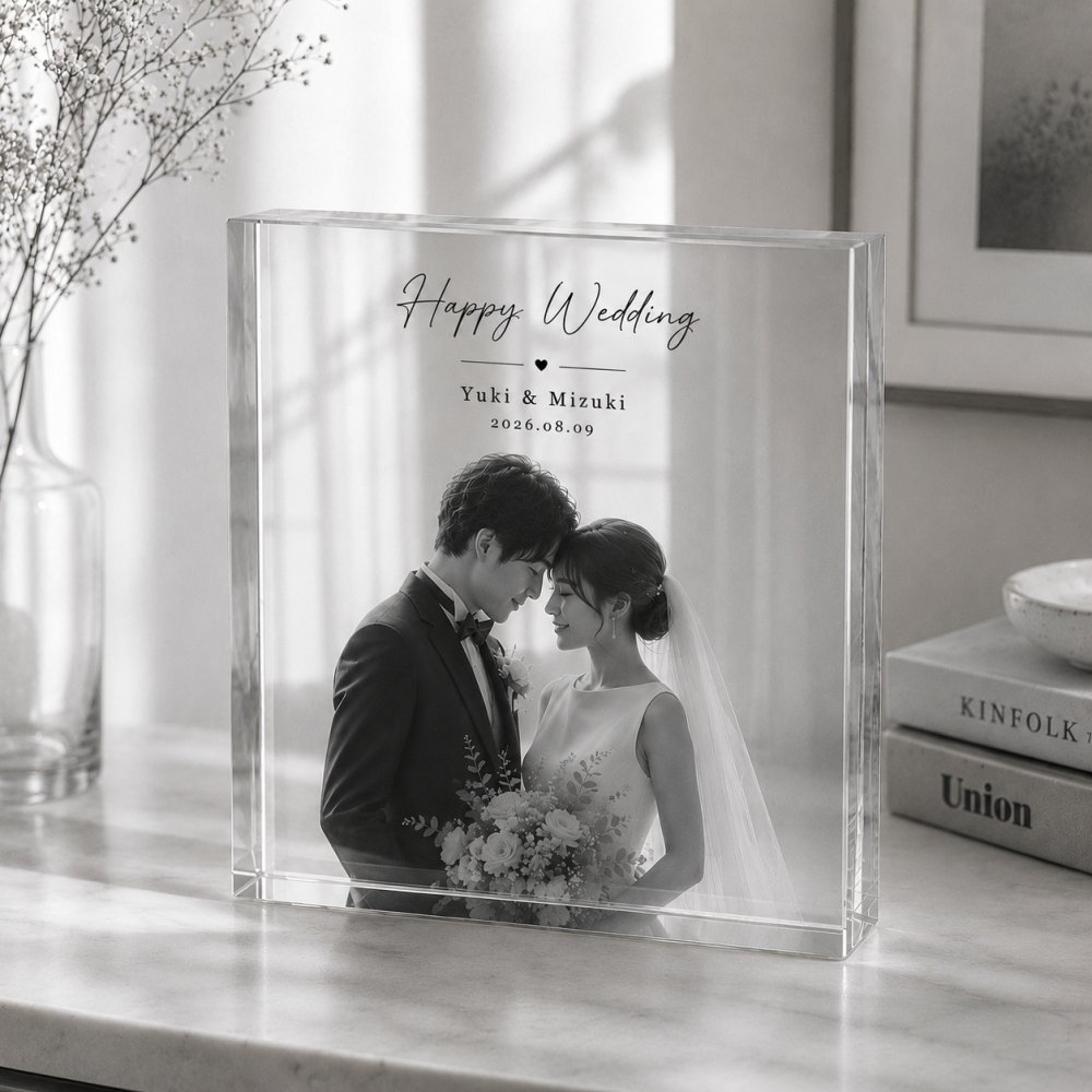 ウェディングフォト ガラスブロック モノクロ写真 結婚式 サプライズ 花嫁 写真立て ウェルカムボード 記念日 記念品 フォトキューブ 結婚記念 ウェルカムスペース 門出 写真 写真入り 名入れ オリジナル フォトフレーム 披露宴会場 おしゃれ 飾り付け 贈り物 会場装飾 ギフト 新郎新婦 誕生日 プレゼント 結婚祝いギフト オーダーメイド 感謝 クリスタル 結婚祝い 高級 ゲスト 演出【c01】