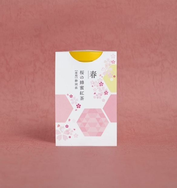 【選べる4缶】はちみつ茶葉園 プレミアム蜂蜜紅茶ギフトセット【春】 桜葉（静岡産）、瀬戸内れもん（広島産）【夏】 清見おれんじ（広島産）、白桃（長野産）【秋】 蜜りんご（青森産）、生姜（高知産）【冬】 苺（愛媛産）