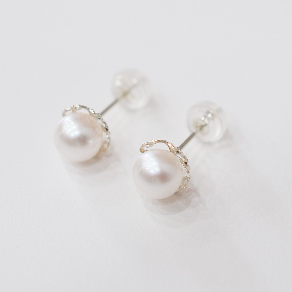 ［pearl619］6mm - 6.5mm ホワイトピンク クローバー ピアス あこや真珠