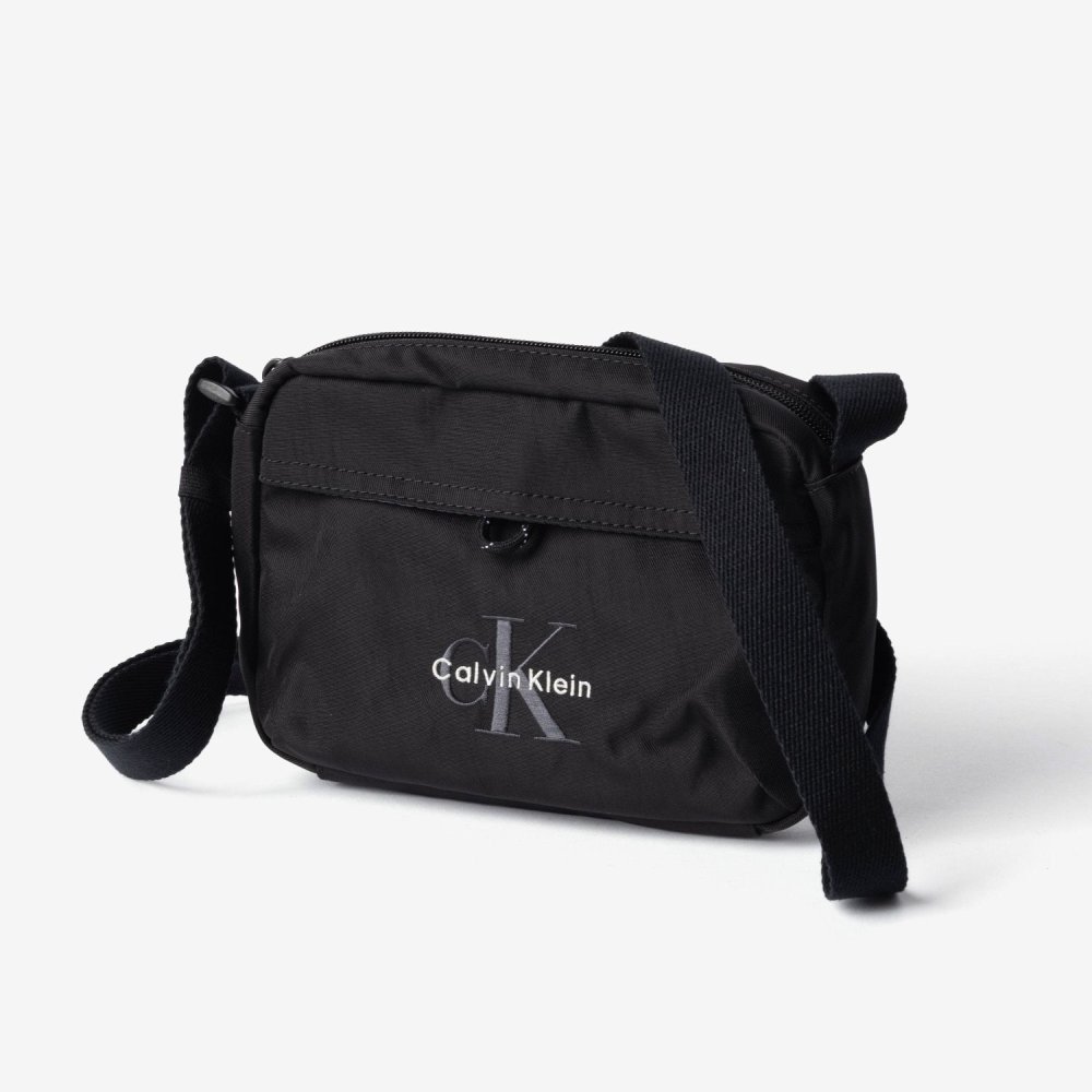 カルバンクライン Calvin Klein BOLD CAMERA BAG ロゴ ナイロン カメラバッグ LV04D3117G ショルダーバッグ メンズ バッグ