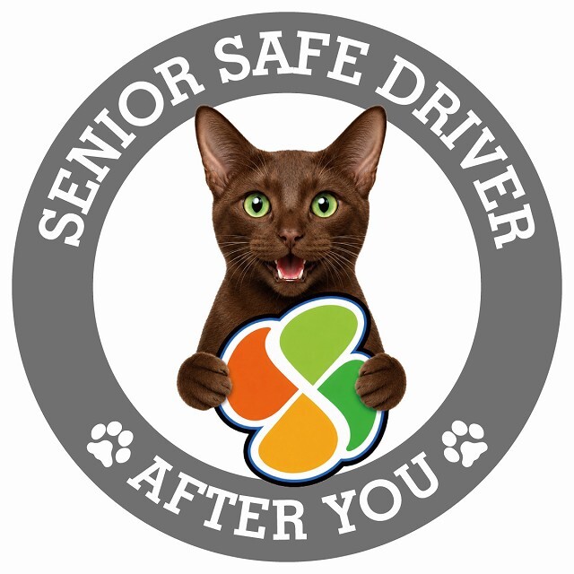 カーサイン 高齢者マーク SENIOR SAFE DRIVER ハバナブラウン ステッカー シール 直径13cm 肉球 日本製 車