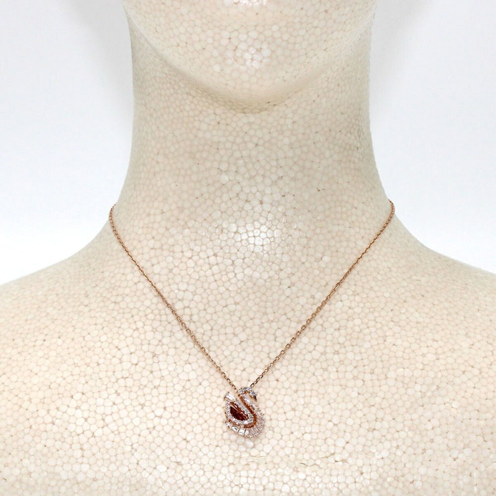 スワロフスキー SWAROVSKI ネックレス ダンシングスワン Swan 5732413 スワン ペンダント アクセサリー レディース ローズゴールド+レッド 海外正規品