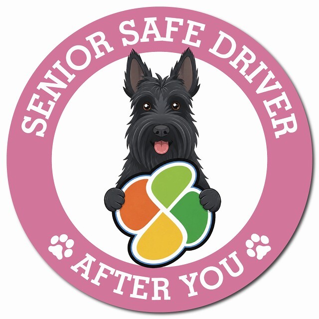 カーサイン 高齢者マーク SENIOR SAFE DRIVER スコティッシュテリア マグネット 強力 直径13cm 肉球 日本製 車 ステッカー