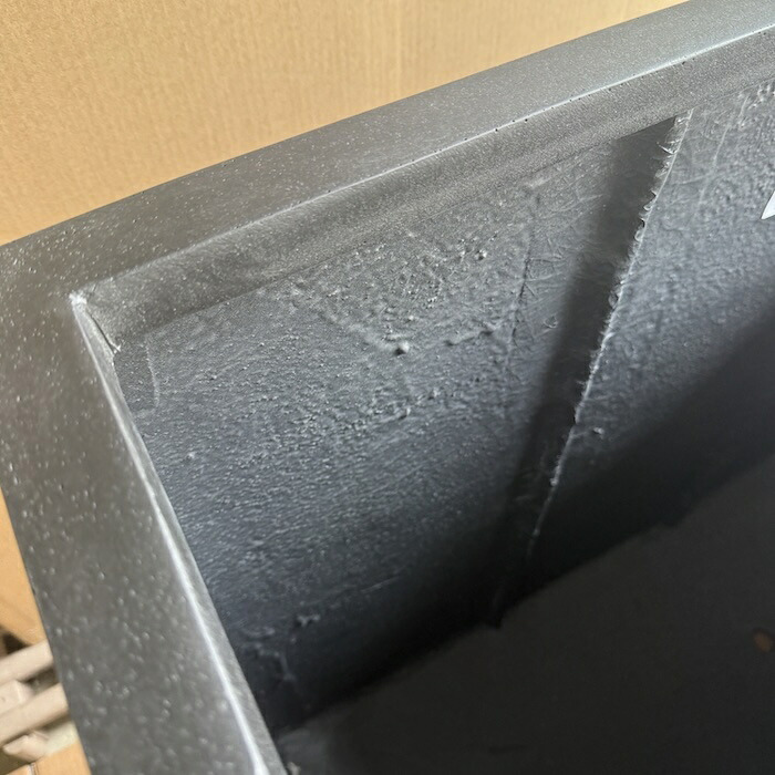 植木鉢 大型 おしゃれ 間仕切り 目隠し パーティション 背高 ハイタイプ KONTON マグナス 底穴あり 屋外 ファイバーポリストーン L M グレー ブラック プランター 寄せ植え ゾーニング モダン 玄関 テラス ベランダ 店舗