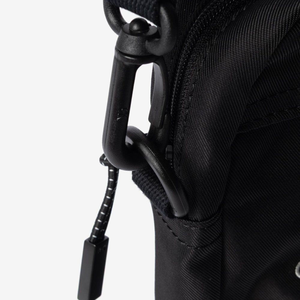 カルバンクライン Calvin Klein BOLD LOGO NYLON SLIM REPORTER ボールド ロゴ ナイロン スリム レポーター LV04D3231G ショルダーバッグ メンズ バッグ