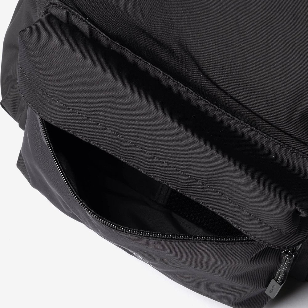 カルバンクライン Calvin Klein BOLD ROUND BACKPACK ボールド ラウンド バックパック LV04D3114G リュックサック メンズ バッグ