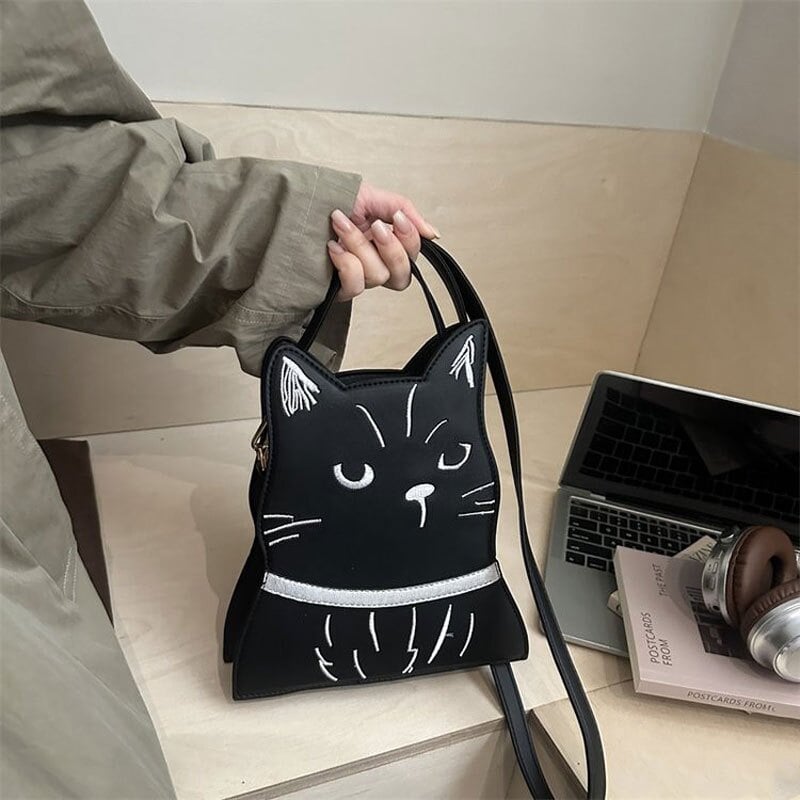 ショルダーバッグ 猫 バッグ スマホショルダー レディース ねこ ネコ 猫柄 刺繍 ミニバッグ 斜めがけ 軽量 2WAY ハンドバッグ 肩掛け 小さめ 大人 かわいい おしゃれ 個性的 黒 ブラック 猫雑貨 プレゼント ギフト 高級感 猫 マチ有 猫雑貨 トート 黒猫