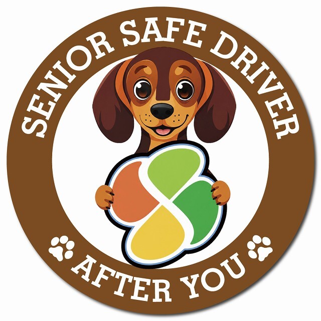 カーサイン 高齢者マーク SENIOR SAFE DRIVER ダックスフンド マグネット 強力 直径13cm 肉球 日本製 車 ステッカー