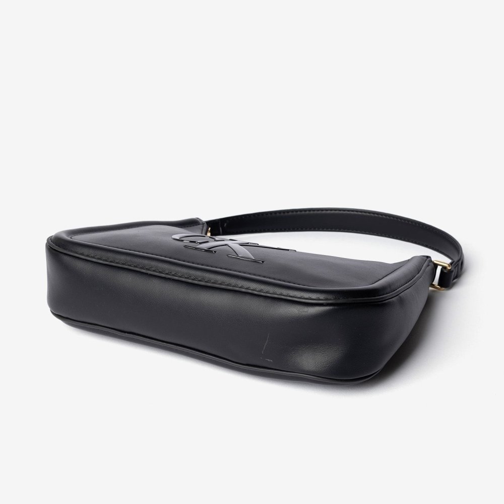 カルバンクライン Calvin Klein RAISED CK SMALL SHOULDER BAG レイズド CK ショルダーバッグ LV04F3230G ショルダーバッグ ハンドバッグ レディース