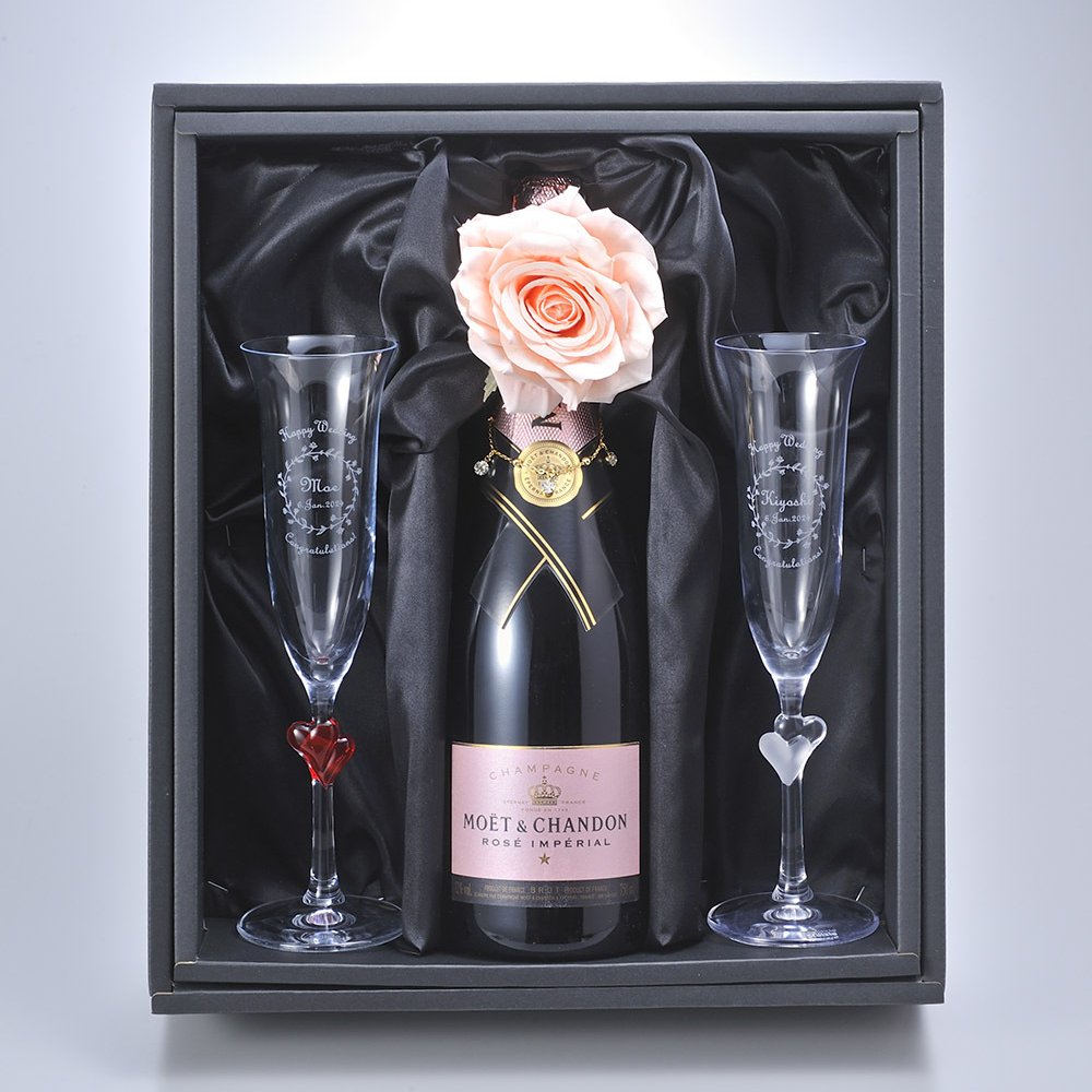 卒業 退職 名入れ SXX ペア酒セット グラス モエ・エ・シャンドン ロゼ・アンペリアル 750ml & アモーレシャンパン 2点 ブレスレット・コサージュ付 布張りBOX入り / プレゼント ギフト 夫婦 結婚 金婚式 銀婚式 退職 記念 誕生日 長寿 祝い ハート 紅白