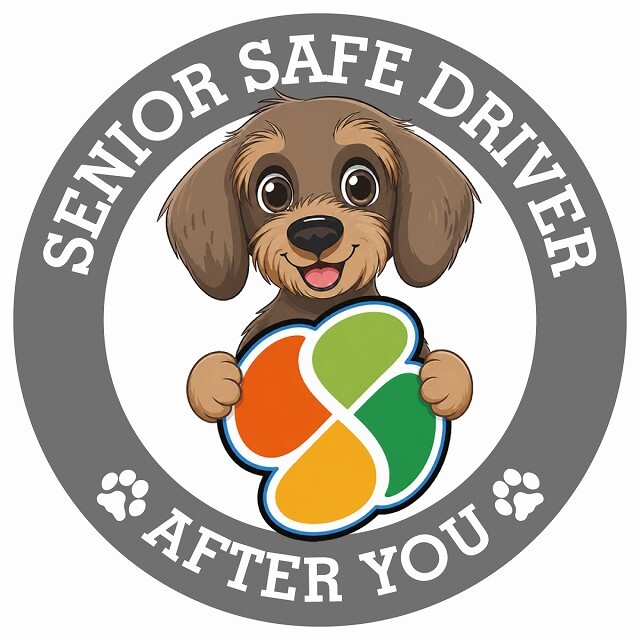 カーサイン 高齢者マーク SENIOR SAFE DRIVER ワイヤーヘアードダックスフンド ステッカー シール 直径13cm 肉球 日本製 車