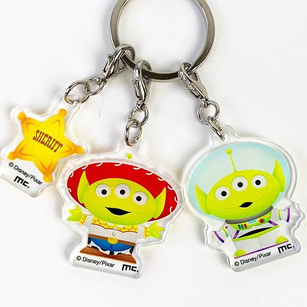 ディズニー エイリアン 3連キーホルダー 保安官バッジ エイリアン ストラップ Disney トイストーリー グリーン  (MCOR)