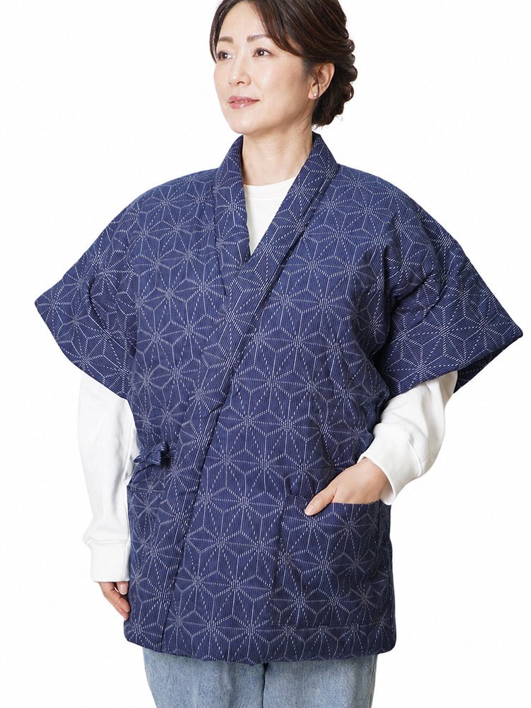 はんてん レディース 久留米 打ち合わせ 麻の葉柄 16100 冬 丹前 半天 久留米 綿入り 暖かい 半纏 袢纏 どてら ちゃんちゃんこ 丹前 おしゃれ 冬 あたたかい 部屋着 敬老の日 プレゼント ギフト ルームウエア 防寒着 40代 50代 60代 70代