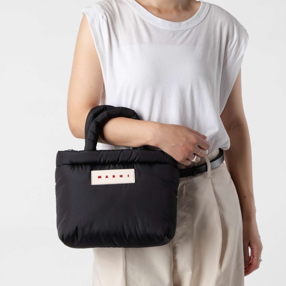 マルニ MARNI PUFF E/W TOTE BAG パフ トートバッグ BMMP0131U2 P8068 ショルダーバッグ メンズ レディース バッグ ブラック