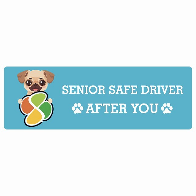 カーサイン 高齢者マーク SENIOR SAFE DRIVER チワパグ ステッカー シール 長方形 20x6.7cm 肉球 日本製 車
