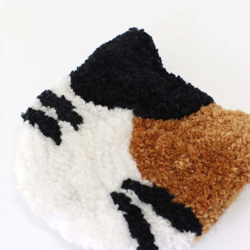 ミラー 手鏡 タフティングミラー 猫 コンパクトミラー ふわふわ もこもこ アニマル かわいい ねこ ネコ キャット 可愛い おしゃれ 鏡 アジアン雑貨 持ち運び ミケ ハチワレ 肉球 CAT 猫グッズ 15cm 贈り物 プレゼント ギフト もこもこ
