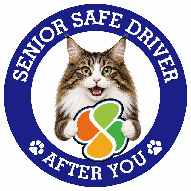 カーサイン 高齢者マーク SENIOR SAFE DRIVER ノルウェージャンフォレストキャット ステッカー シール 直径13cm 肉球 日本製 車