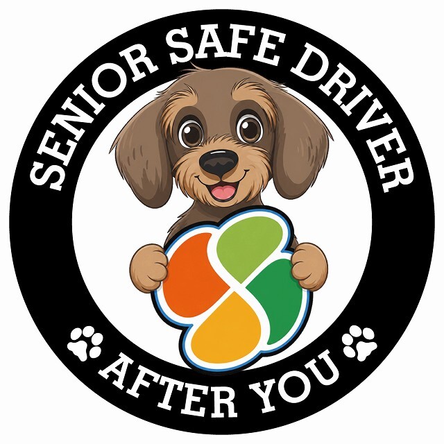 カーサイン 高齢者マーク SENIOR SAFE DRIVER ワイヤーヘアードダックスフンド ステッカー シール 直径13cm 肉球 日本製 車