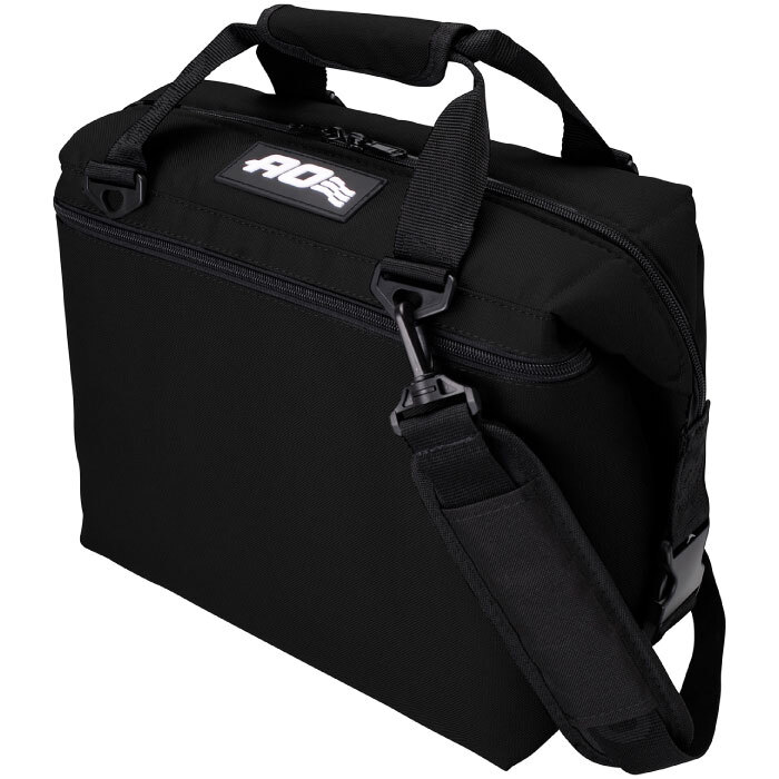 クーラーバッグ 12パック AO Coolers エーオークーラーズ キャンバス ソフトクーラー 11L 5層構造 クーラーボックス トート 保冷バッグ バッグ 大容量 断熱 ストラップ 12缶 ペットボトル 収納 キャンプ アウトドア ピクニック 行楽 運動会 お花見 おしゃれ