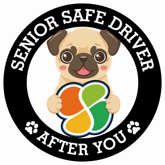 カーサイン 高齢者マーク SENIOR SAFE DRIVER パグ ステッカー シール 直径13cm 肉球 日本製 車