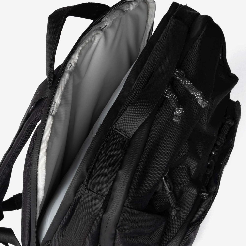 マタドール Matador 18L PERSONAL ITEM TRAVEL PACK パーソナル アイテム トラベルパック MATPITP18001 バックパック リュックサック ユニセックス バッグ