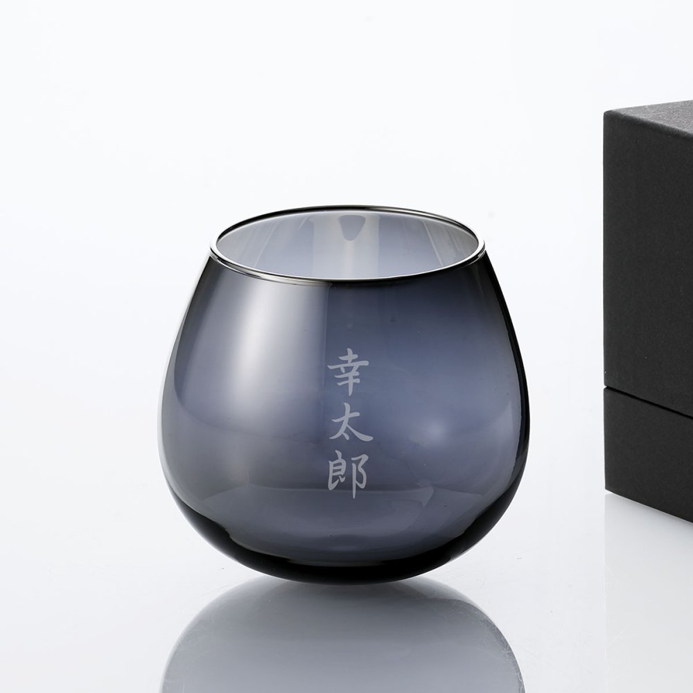 名入れ彫刻代込み PROGRESS プログレス Gender ダンシングワイングラス 495ml SILVER 名前 彫刻 刻印 名入れギフト プレゼント 誕生日 記念日 記念品 お祝い グラス ワイングラス チタン 法人記念品 ノベルティ 法人 受賞 周年記念 父の日 還暦祝い 退職祝い