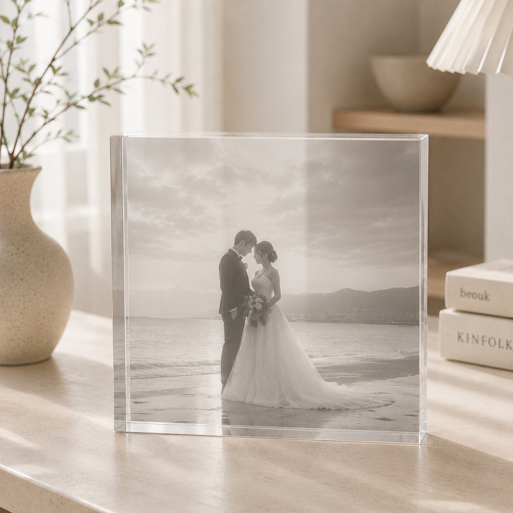 ビーチウェディング ガラスブロック 結婚式 新郎新婦 写真入り オリジナル サプライズ 花嫁 門出 結婚記念 結婚祝いギフト ゲスト 演出 飾り付け フォトフレーム 入籍祝い 写真立て おしゃれ 記念品 記念日 会場装飾 名入れ 贈り物 ギフト ウェルカムボード 写真 プレゼント 高級 誕生日 オーダーメイド 結婚祝い クリスタル 感謝 フォトキューブ ウェルカムスペース 披露宴会場【c01】